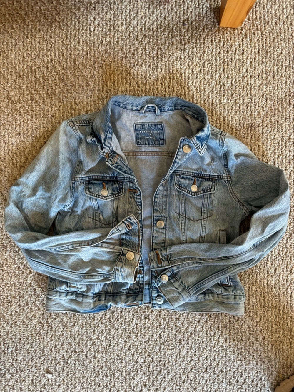 Aeropostale Light Blue womens Denim Jacket. Stylish whitewashed jean jacket.